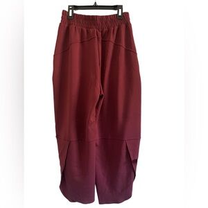 Halara Womens High Waisted Pants Split at the Leg
Capri Size XS